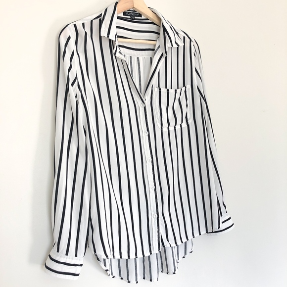 Velvet Heart Elisa Striped Button Down Blouse Sz S - Picture 3 of 7